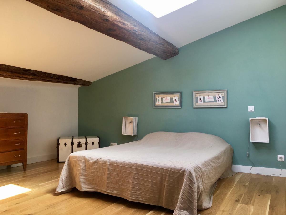 Loft Cocon En Plein Centre De Sete Apartment Exterior photo